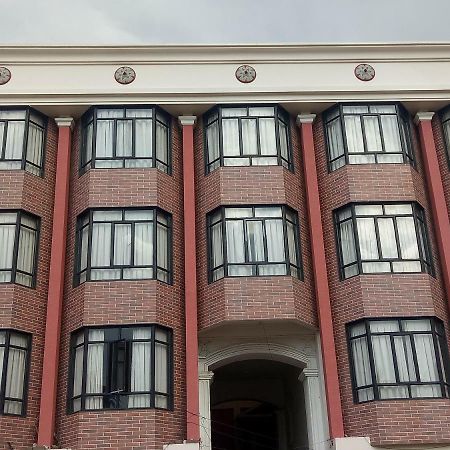 Assam Jatri Niwas Hotel Puri Kültér fotó